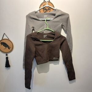 Sommer Ray Lot Of 2 Long Sleeve Ribbed Crop Tops